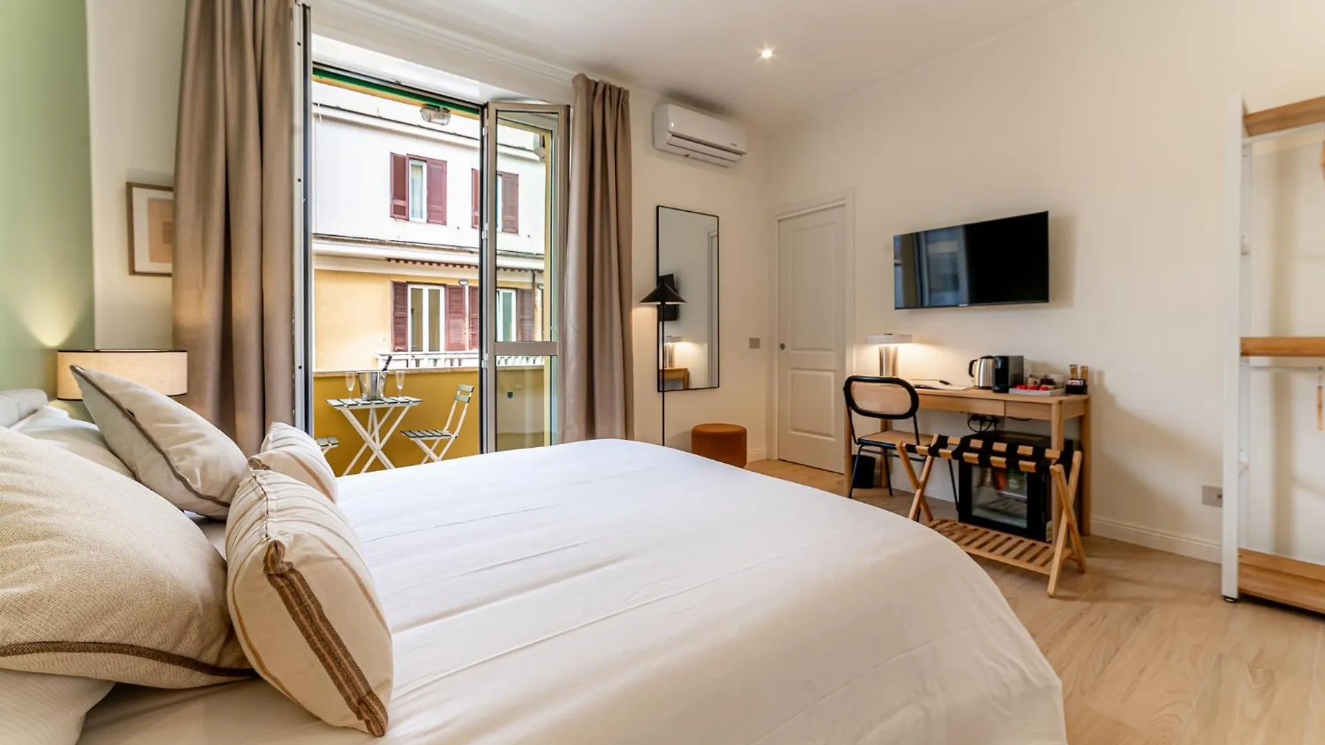 Gasthuis Giano Vatican Suites - Metro Cipro Rome